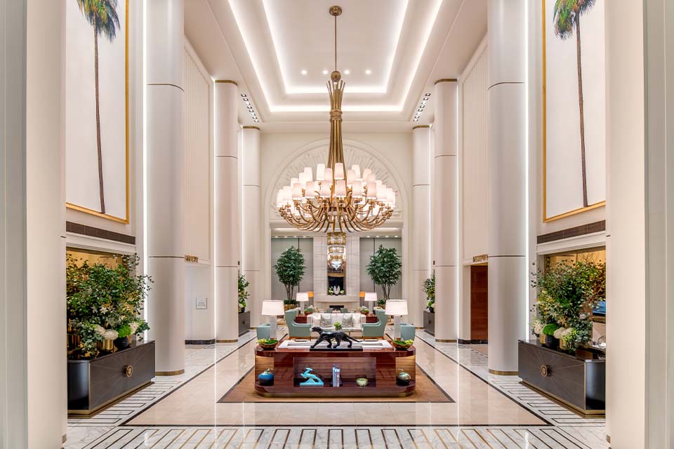 Waldorf Astoria Beverly Hills Grand Lobby