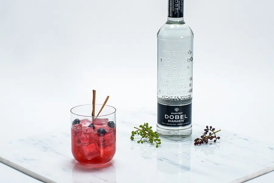 Maestro Dobel’s Poinsettia Maestro Dobel’s Poinsettia
