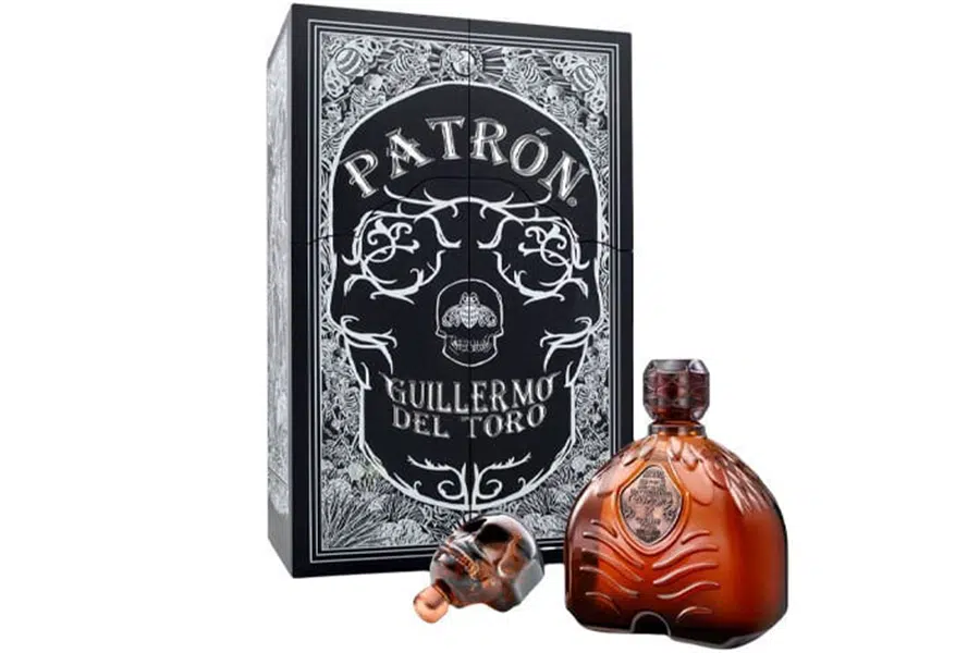Patrón x Guillermo del Toro Añejo: $5,000