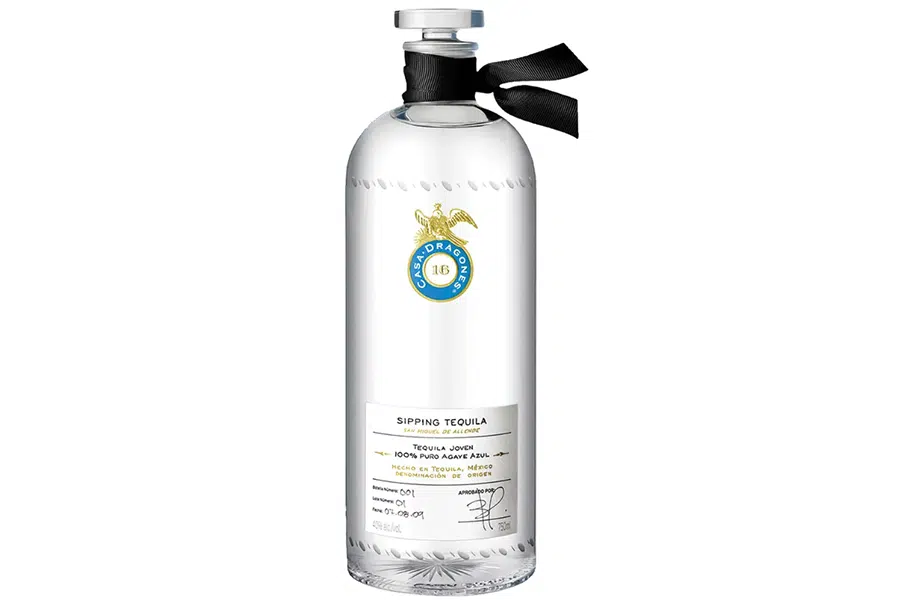 Casa Dragones Sipping Tequila Joven Casa Dragones Sipping Tequila Joven | Luxury Tequila Brands
