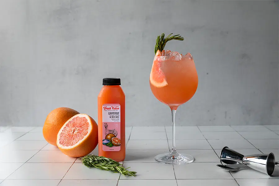 Grapefruit and Rosemary Gin and Tonic Grapefruit and Rosemary Gin and Tonic