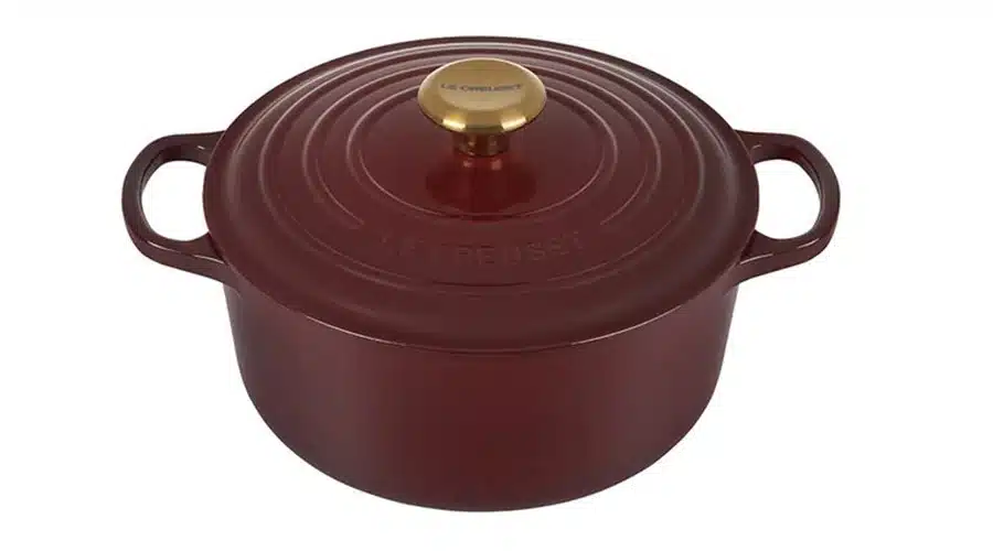 Le Creuset Dutch Oven Le Creuset Dutch Oven | Best Luxury Host and Hostess Gift Ideas